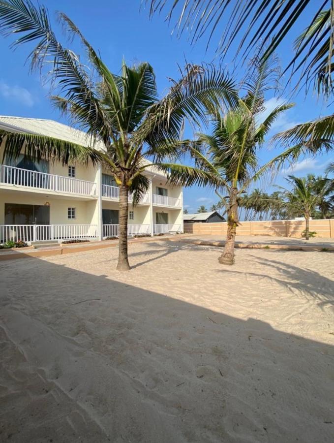 Oceanfront Wavecrest Hotel Lekki Exteriér fotografie